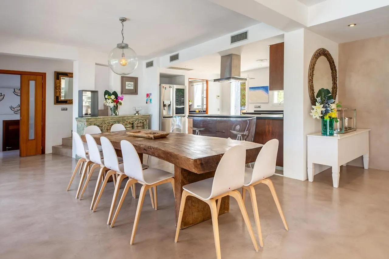 Villa Amarantos Santa Eularia des Riu 0*,  Hiszpania